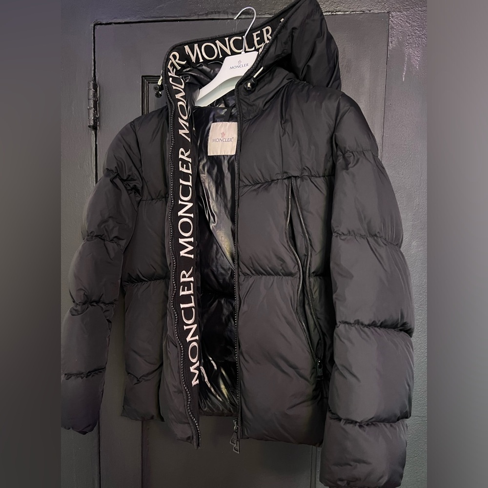 Moncler Coat. Almost New! sz2